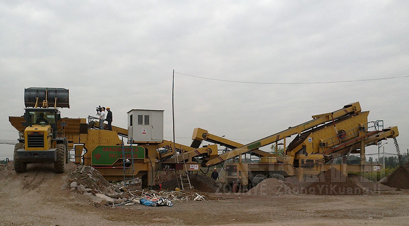 移動(dòng)式碎石機